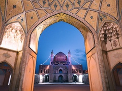 Masjed-e Agha Borzog清真寺