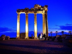 阿波羅和雅典娜神殿